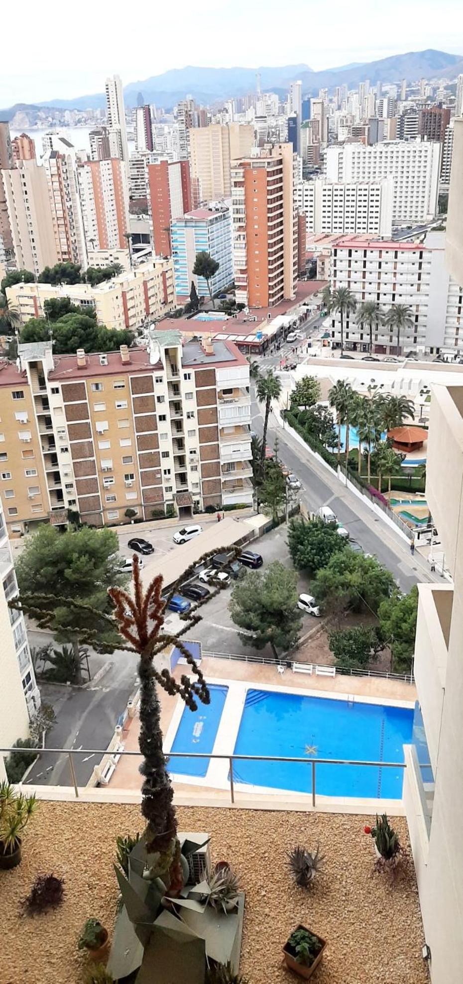 Vacanza Luxury Complex- Parking , Pool Only In The Summer , Rincon De Loix Apartment Бенидорм Екстериор снимка