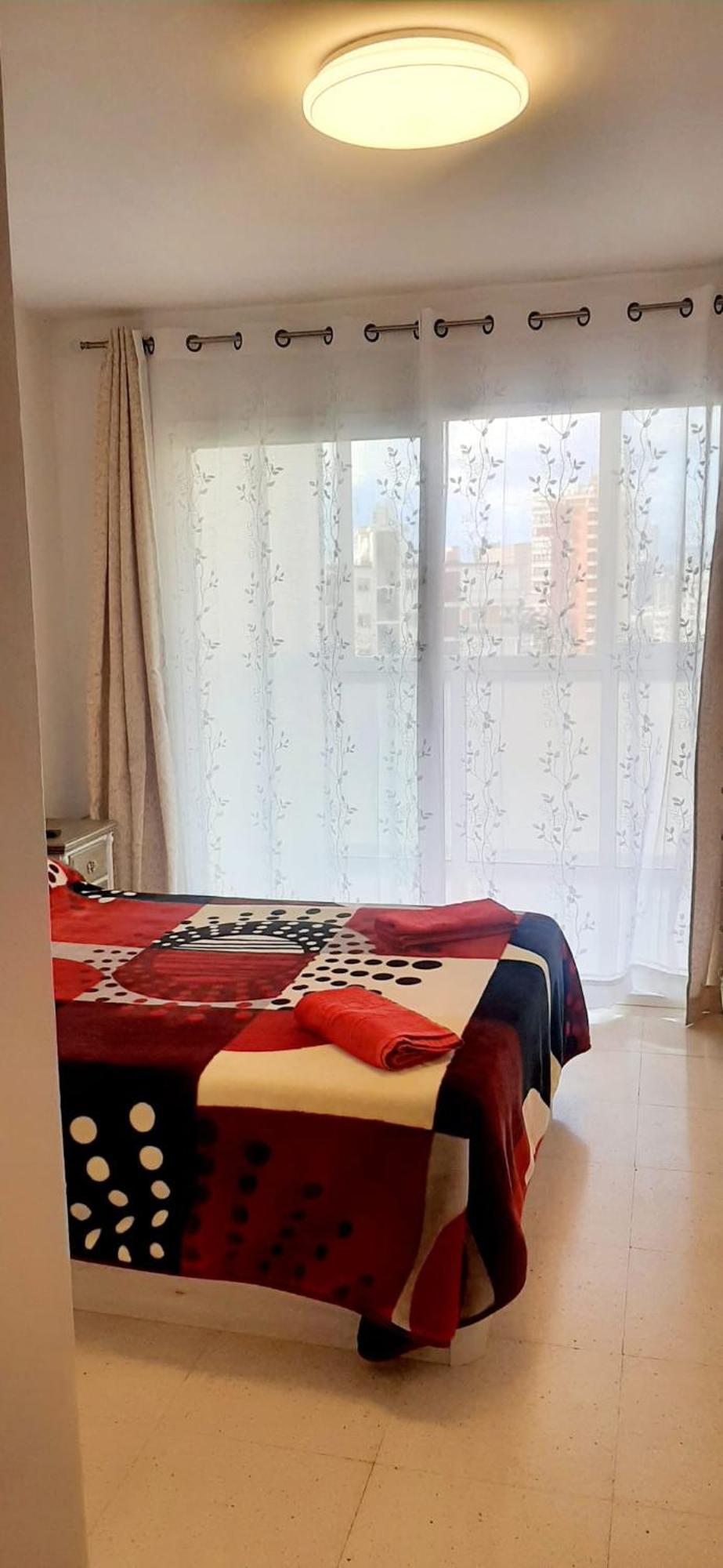 Vacanza Luxury Complex- Parking , Pool Only In The Summer , Rincon De Loix Apartment Бенидорм Екстериор снимка