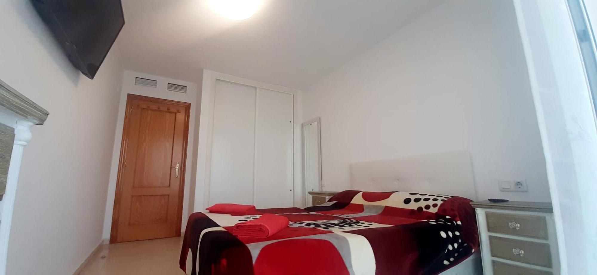 Vacanza Luxury Complex- Parking , Pool Only In The Summer , Rincon De Loix Apartment Бенидорм Екстериор снимка